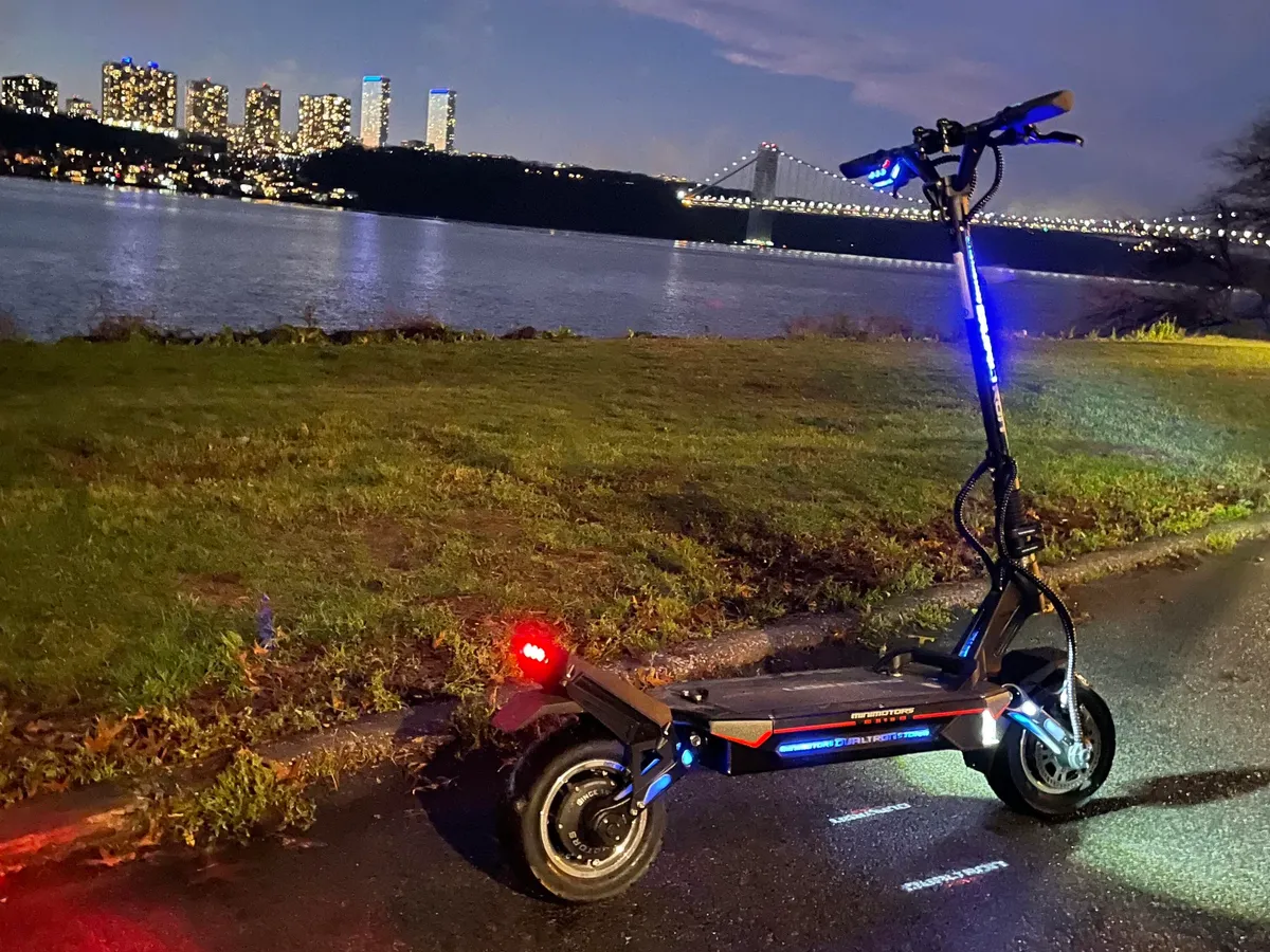 Udforskning af de Elektriske Cyklers og Scooteres Fordele